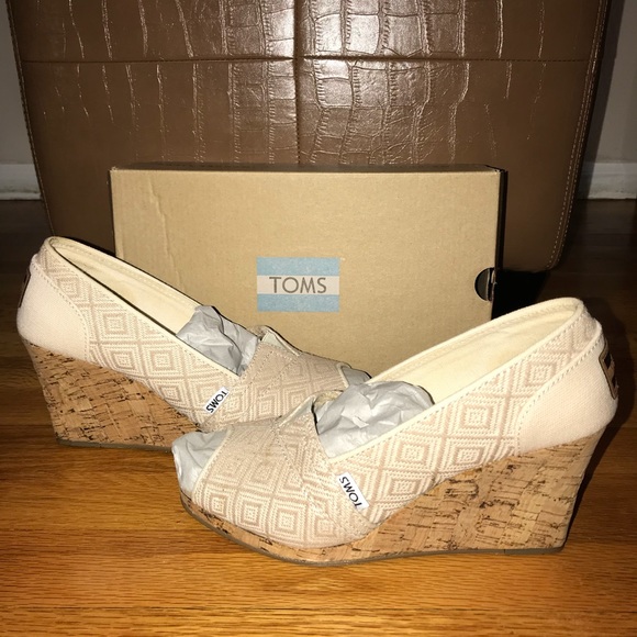 Toms Shoes - Toms Wedges